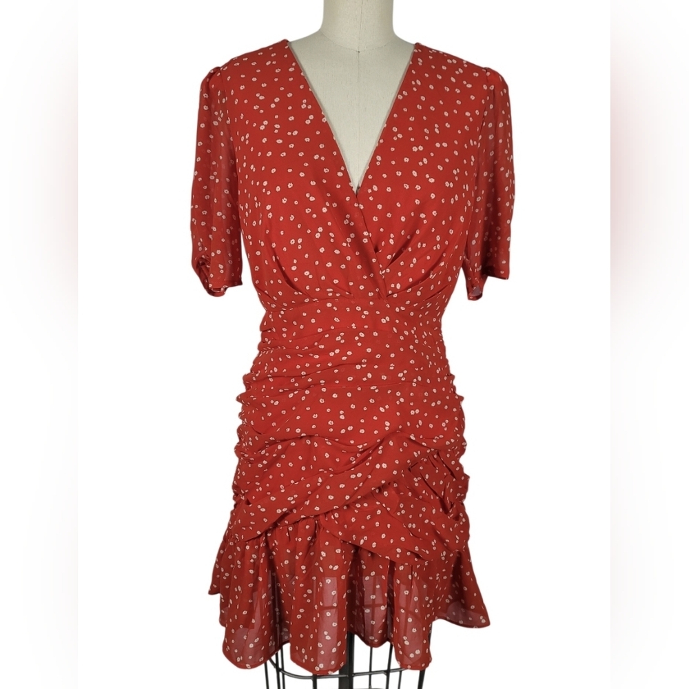 ASTR The Label Red and White Ditsy Floral Pleated Ruched Mini Dress